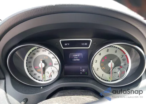 2015 Mercedes-Benz Cla 250 z USA, uszkodzony, nr VIN WDDSJ4EB4FN179281